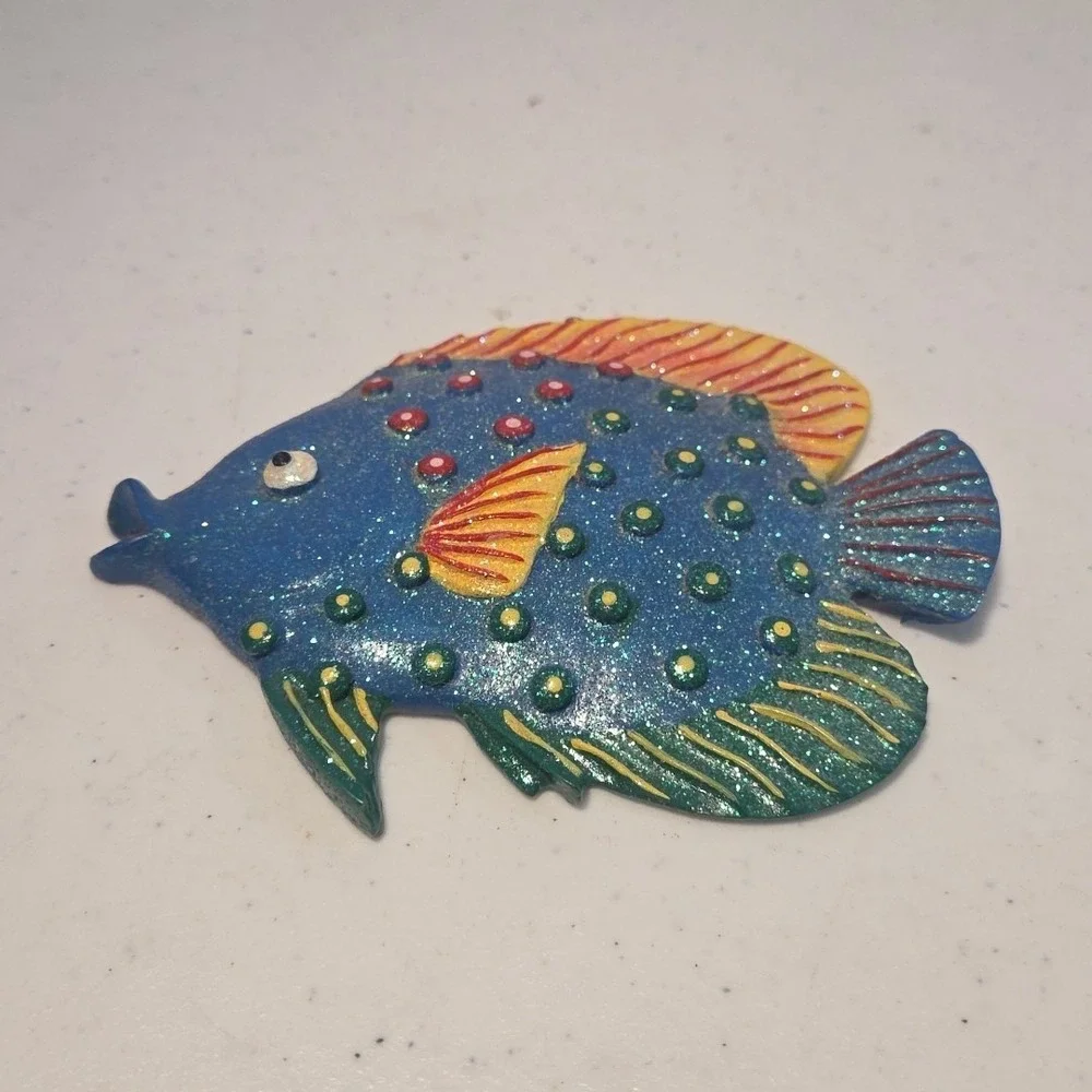 Vintage Sparkly Tropical Plaster Fish Wall Glittee Rainbow Ocean Water Plaque